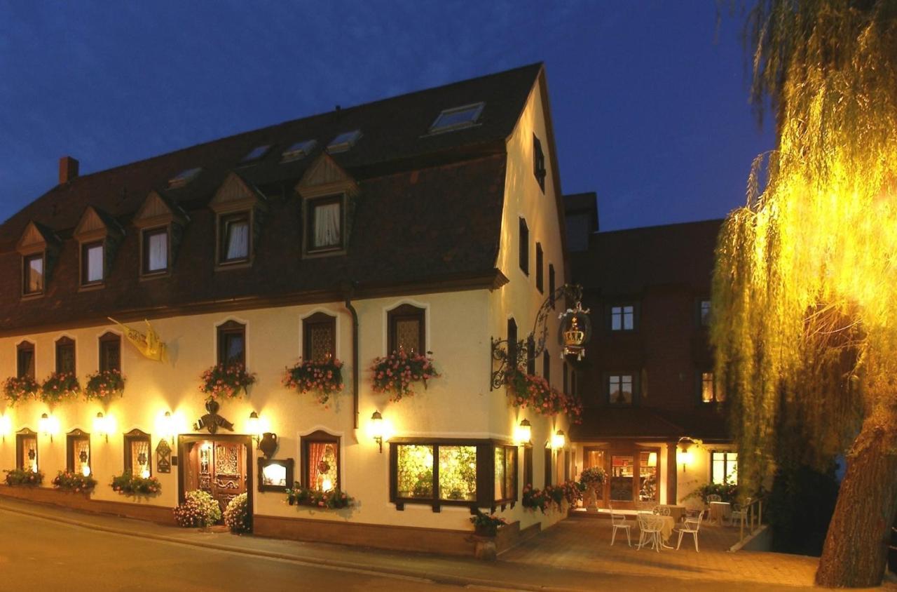 Hotel Krone Laudenbach  Экстерьер фото
